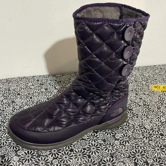 NWOT - The North Face Thermoball women’s boots size 9 color purple - Picture 7 of 12